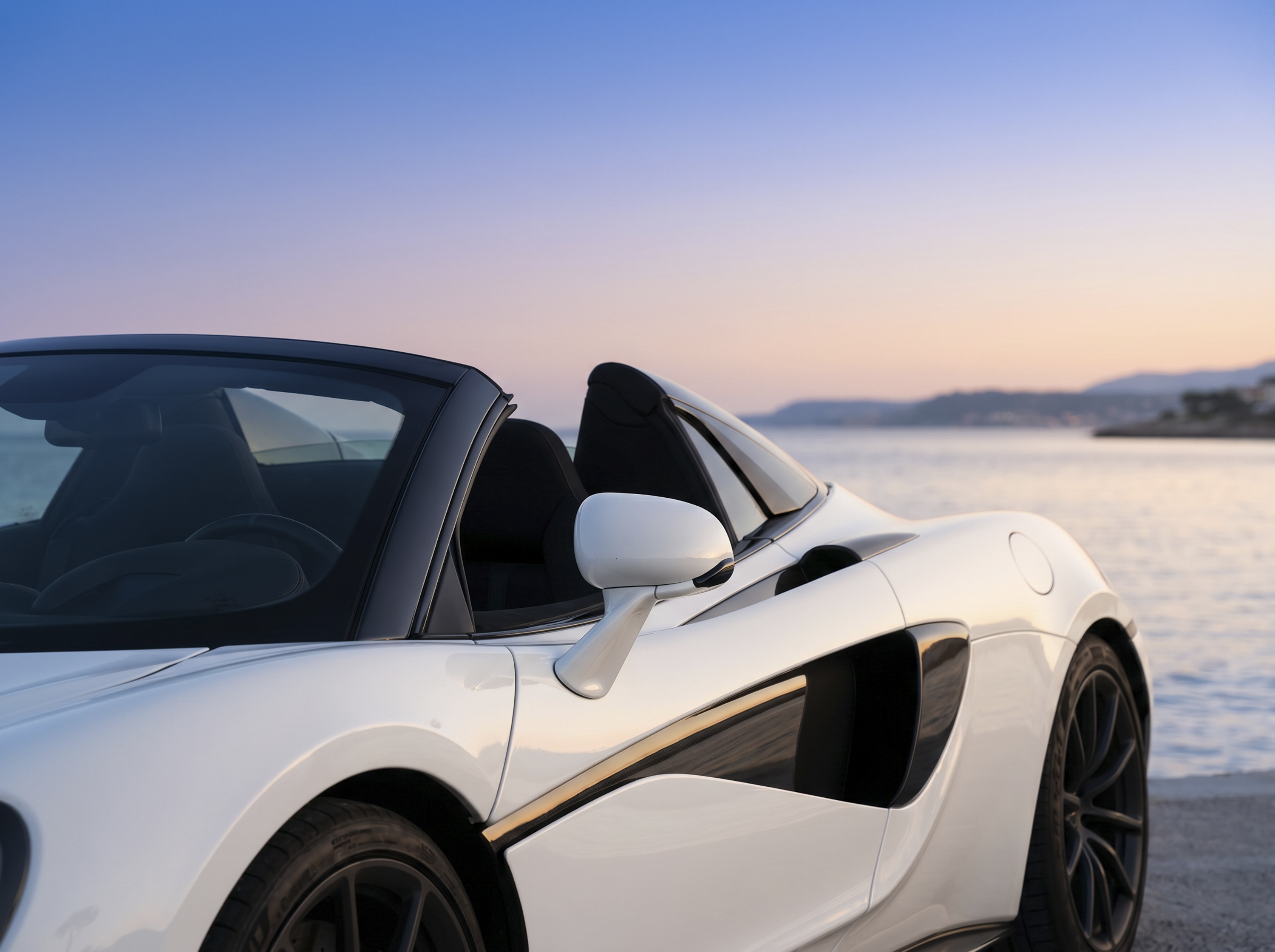 McLaren 570S — Groupe Astellia, photo Daniel Pelcat