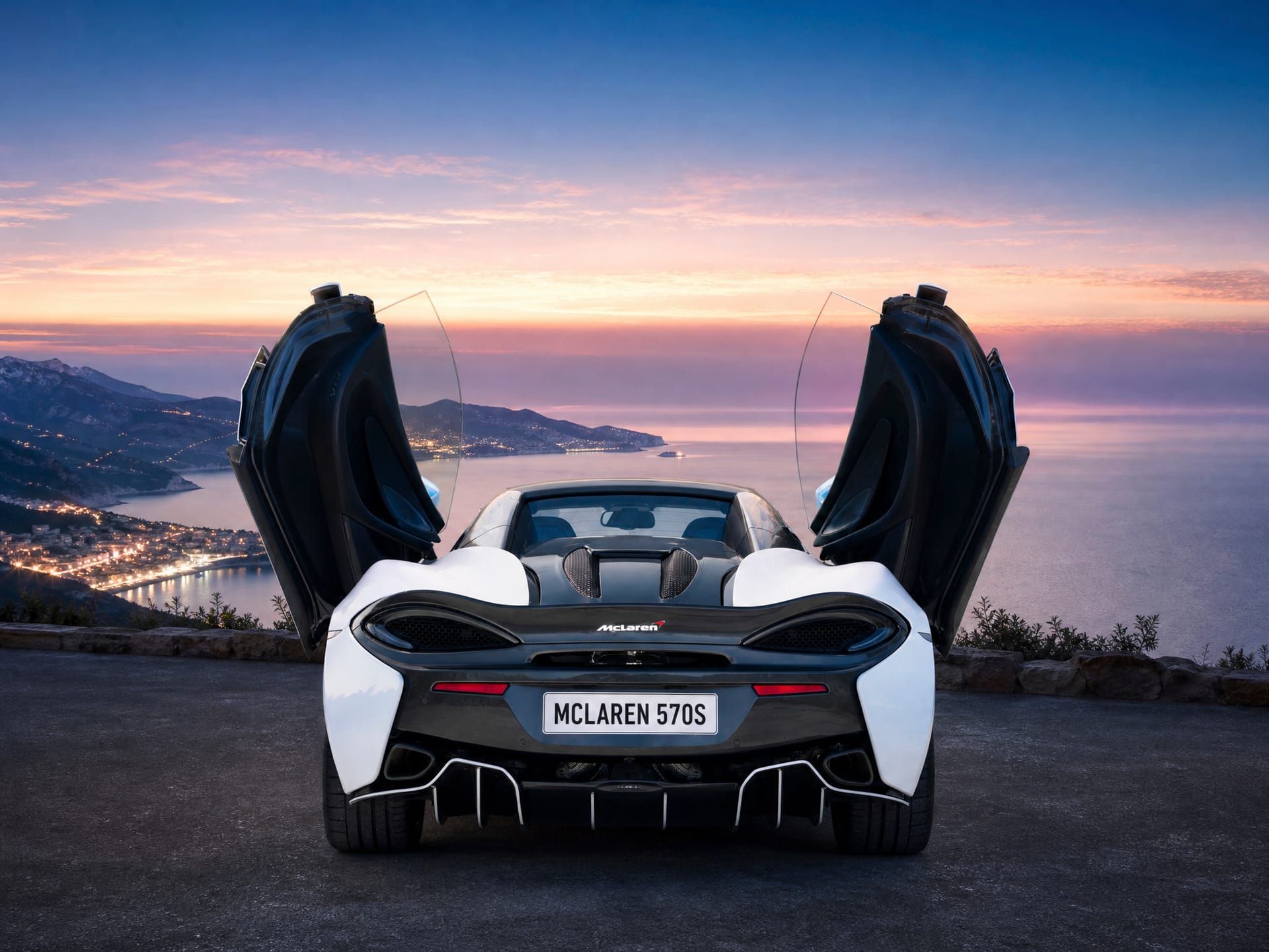 McLaren 570S — Groupe Astellia, photo Daniel Pelcat