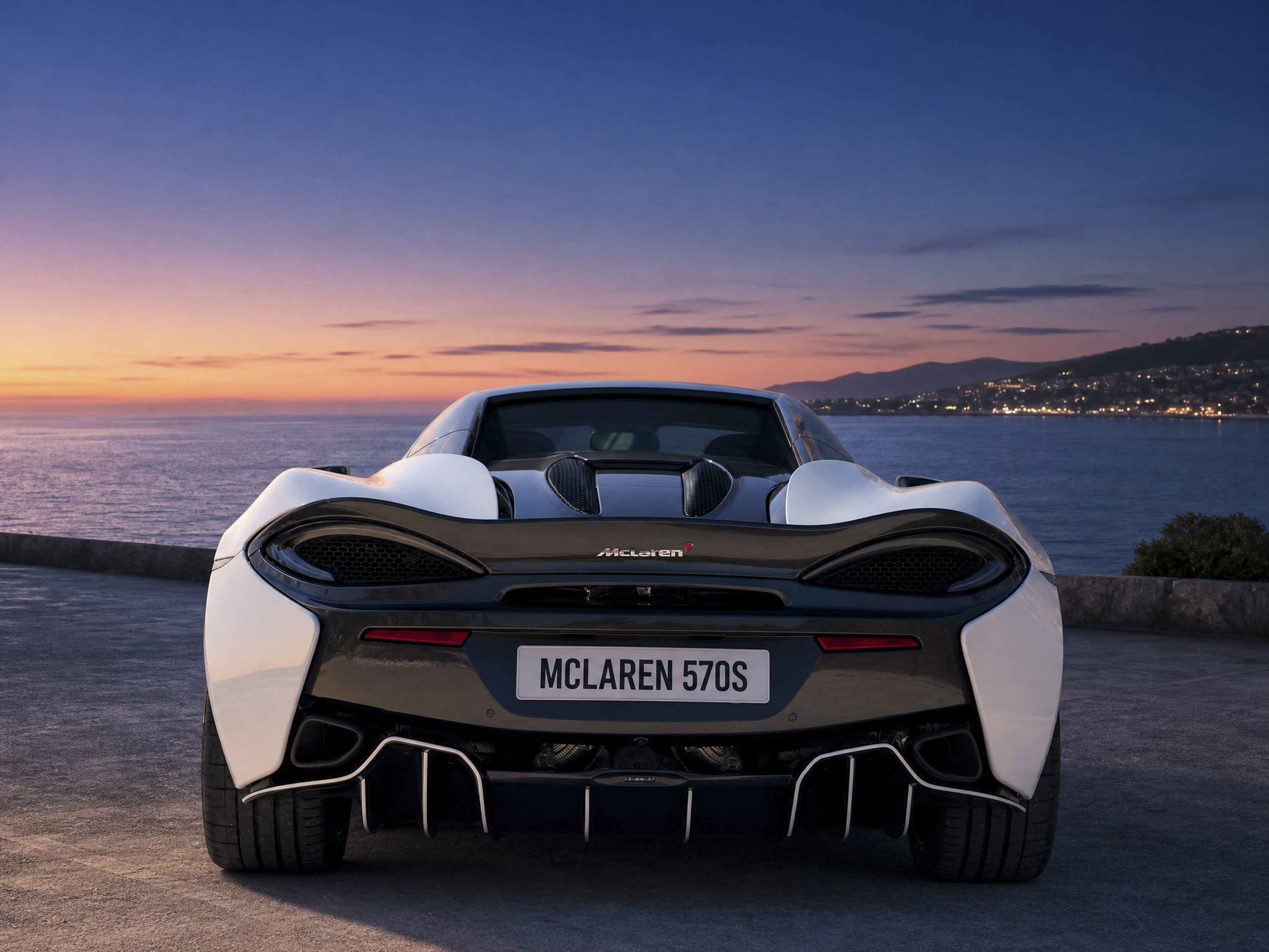 McLaren 570S — Groupe Astellia, photo Daniel Pelcat
