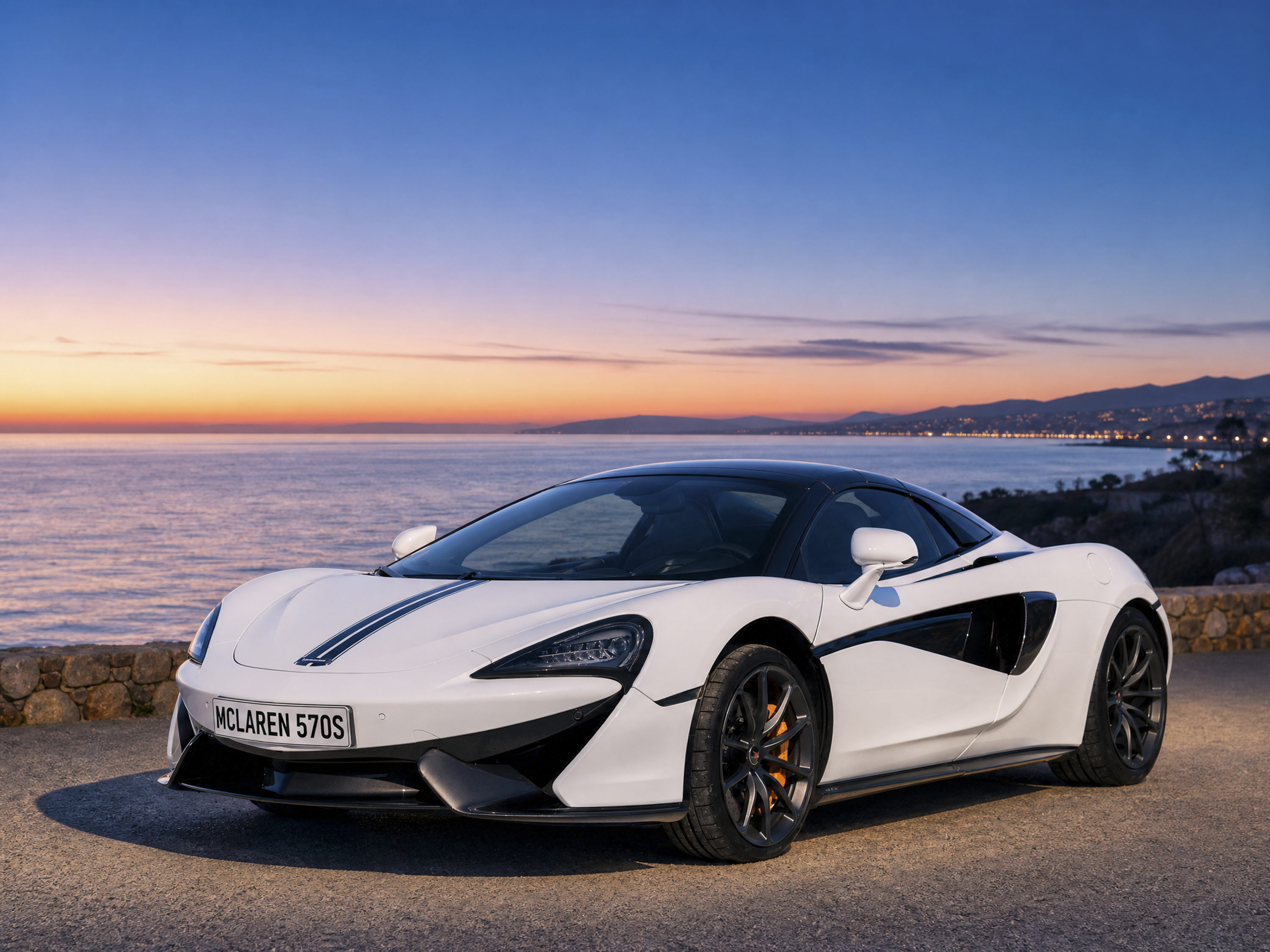 McLaren 570S — Groupe Astellia, photo Daniel Pelcat