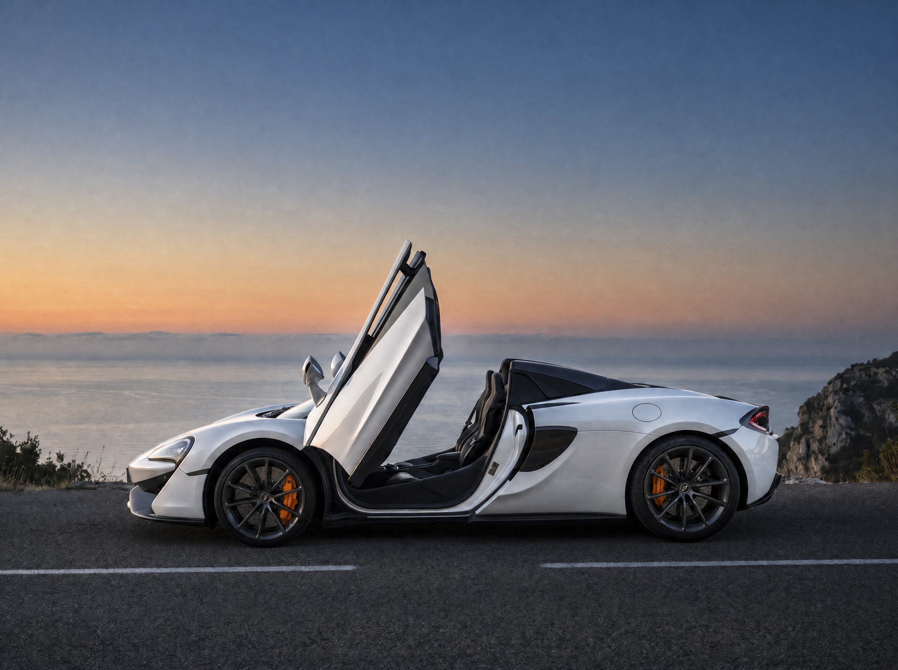 McLaren 570S — Groupe Astellia, photo Daniel Pelcat