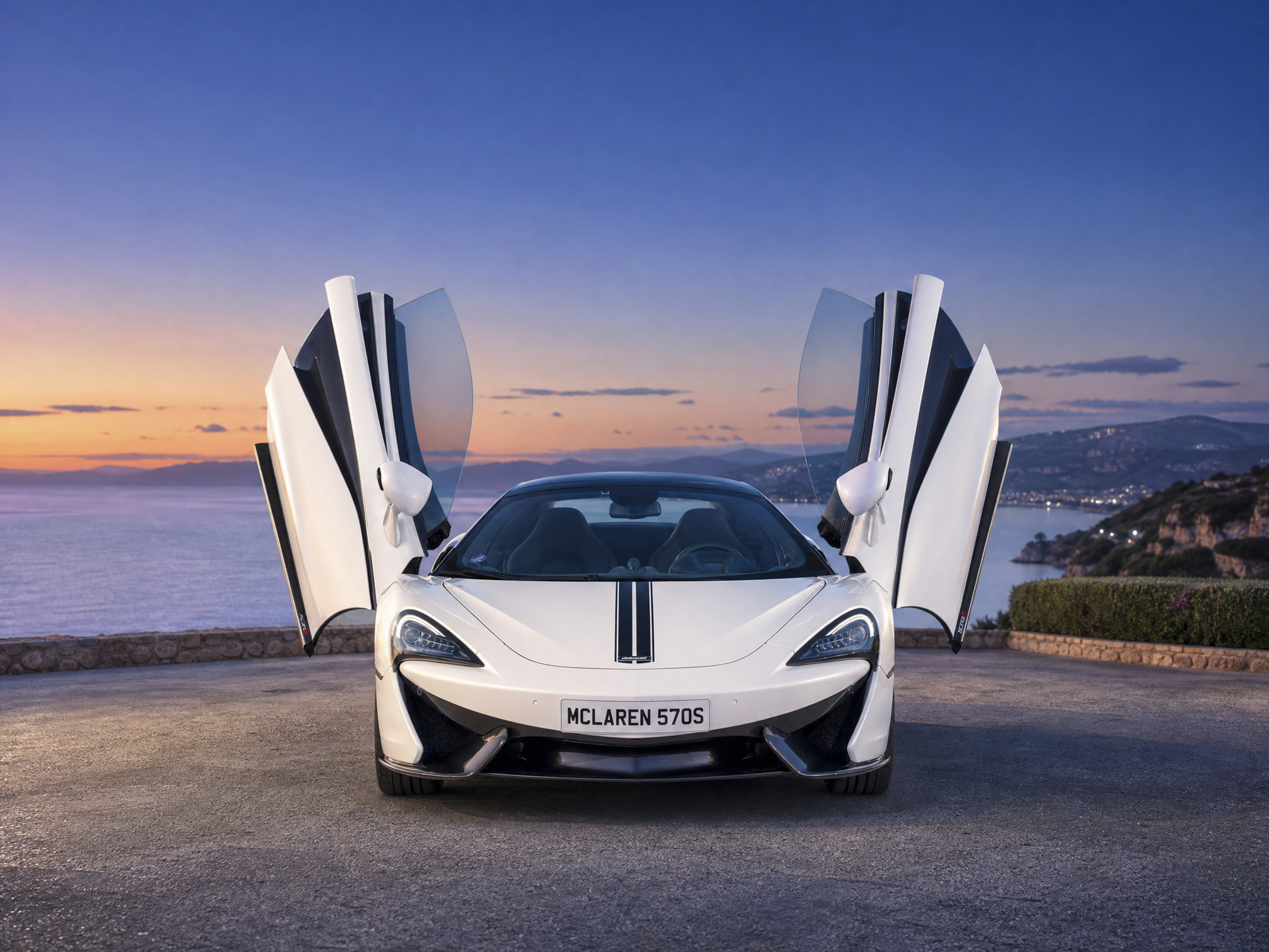 McLaren 570S — Groupe Astellia, photo Daniel Pelcat